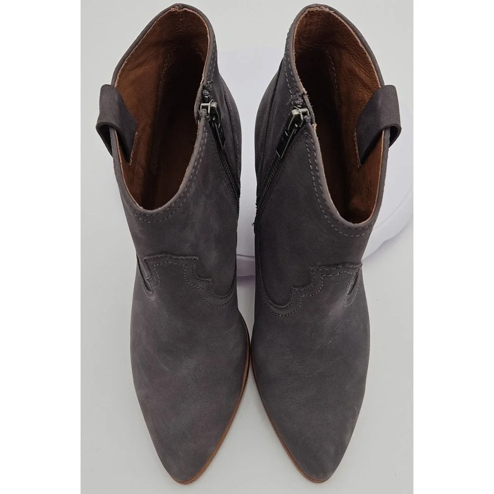 Frye REINA Blue Gray Suede Leather Western Ankle Zip Bootie 3471724-JEA W/9M EUC